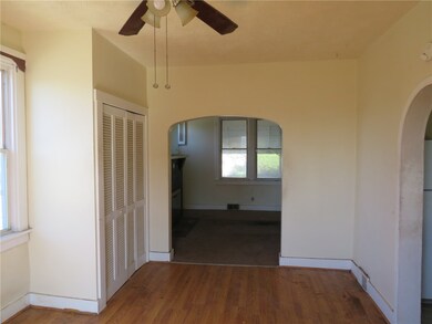 3100 Grover St, McKeesport, PA 15132 - photo 6