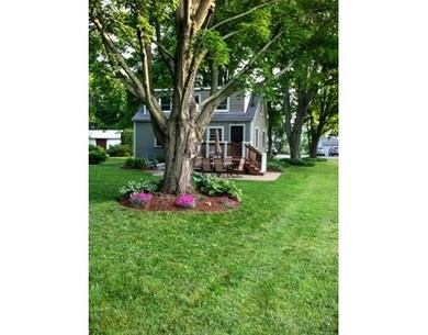 22 West St, West Brookfield, MA 01585 - photo 6