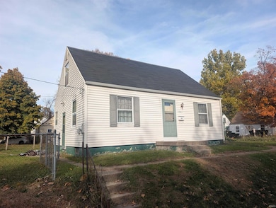 1701 Johnson St, South Bend, IN 46628 - photo 3