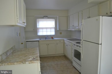 21452 S Essex Dr, Lexington Park, MD 20653 - photo 3