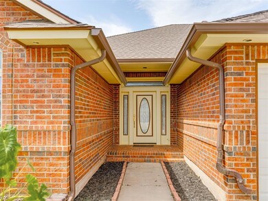 5001 Gina Cir, Oklahoma City, OK 73115 - photo 4