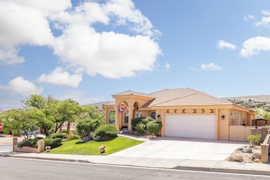 671 Crystal Dr-Postcard (3 of 31)