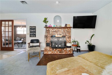 1303 W Banz Rd, Rogers, AR 72758 - photo 6