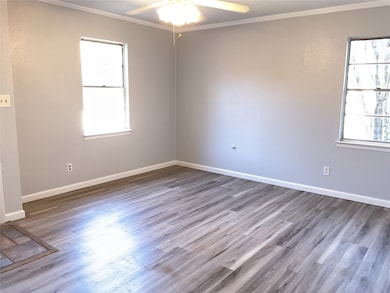 1401 W Ball St, Weatherford, TX 76086 - photo 5