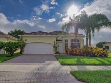 6198 SW 194th Ave, Fort Lauderdale, FL 33332 - photo 2