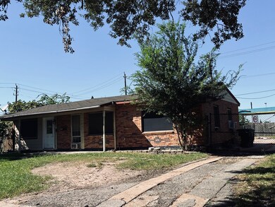 7601 Edna St, Houston, TX 77087 - photo 3