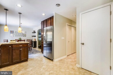 407 Hillsmere Dr, Annapolis, MD 21403 - photo 6