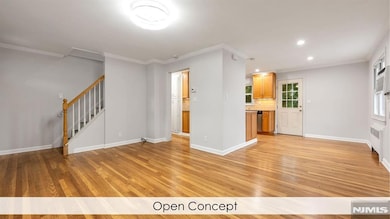 464 Dorchester Rd, Ridgewood, NJ 07450 - photo 7