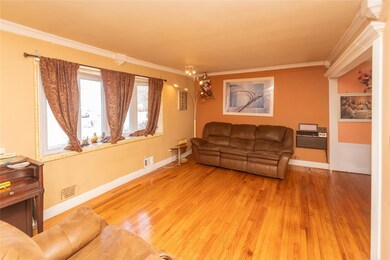 7 Merrick Ln, Spring Valley, NY 10977 - photo 4