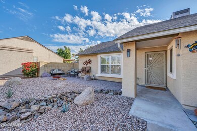 1035 E Sequoia Dr-1