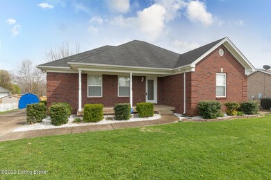 208 Farmview Dr, Mount Washington, KY 40047 - photo 3