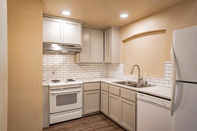 322 Live Oak Loop, Central Point, OR 97502 - photo 7