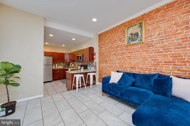 1233 Green St unit 2, Reading, PA 19604 - photo 3