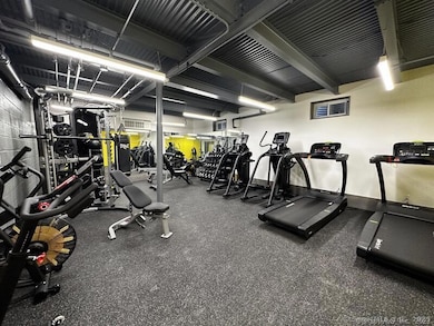 40 Prospect Ave unit 4g, Norwalk, CT 06850 - photo 2