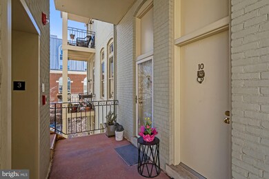 706 Prince St unit 10, Alexandria, VA 22314 - photo 3