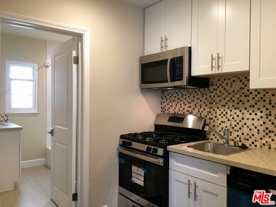 1830 El Cerrito Place unit 1, Los Angeles, CA 90068 - photo 4