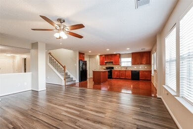 29319 Hickory Terrace Dr, Spring, TX 77386 - photo 3