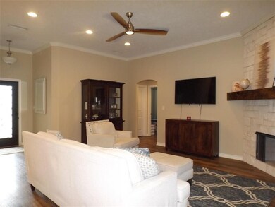 3602 Melody Ln, Texarkana, TX 75503 - photo 5