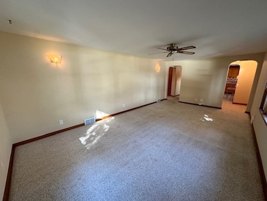 1406 Cook Blvd, Bradley, IL 60915 - photo 2