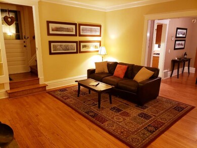 1406 Hillcrest Ave, Kalamazoo, MI 49008 - photo 2