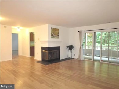 110 Biscayne Ct unit 2, Princeton, NJ 08540 - photo 2