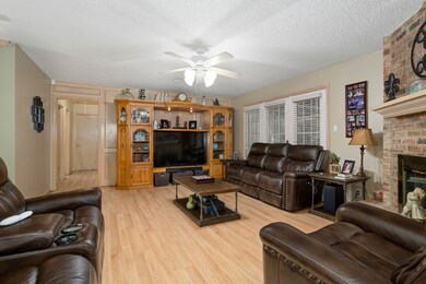 301 Greenbriar Dr, Magnolia, TX 77355 - photo 5