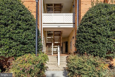 11304 Sundial Ct unit C, Reston, VA 20194 - photo 2
