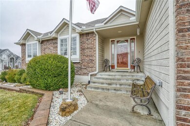 509 Pecan St, Raymore, MO 64083 - photo 4
