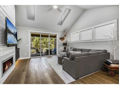 2663 NW Rippling River Ct, Bend, OR 97703 - photo 5