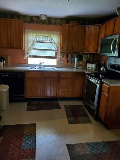 3276 Boston Rd, Wilbraham, MA 01095 - photo 2