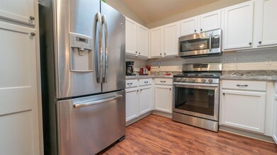 10729 Keystone Ln, Crown Point, IN 46307 - photo 7