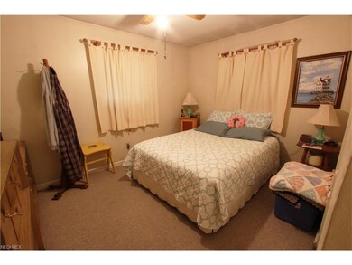 391 Lynne Dr, Sheffield Lake, OH 44054 - photo 7