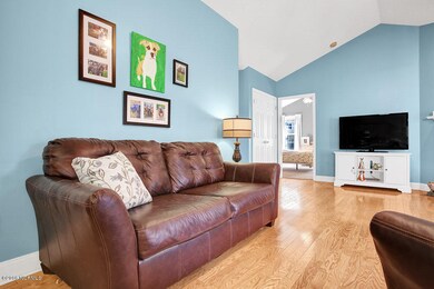 6308StapletonRoad-05
