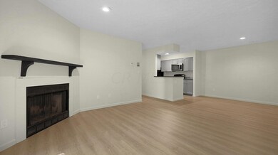 6-web-or-mls-2175-hedgerow-road-2175b