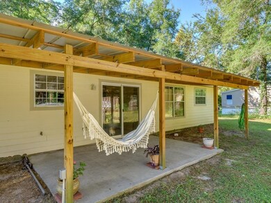 76 Harvey-Pitman St, Crawfordville, FL 32327 - photo 7