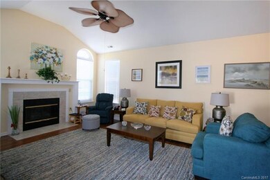 9014 Trellis Pointe Blvd unit C, Charlotte, NC 28227 - photo 4