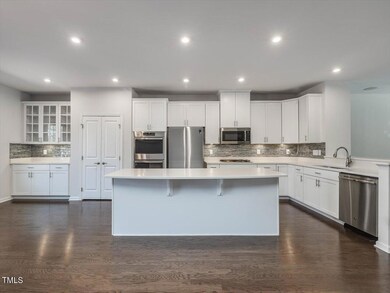 24-Kitchen