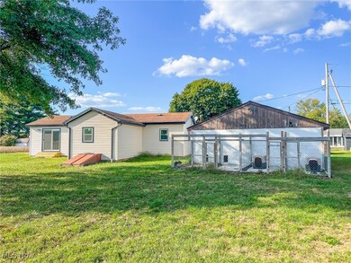 205 E 7th St, West Lafayette, OH 43845 - photo 3