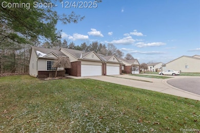 290 Wood Point, Howell, MI 48843 - photo 2