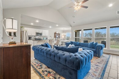 3905 N 33rd Place, Broken Arrow, OK 74014 - photo 3