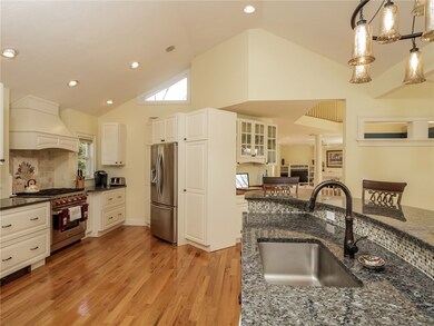 27 N Niantic Dr, Charlestown, RI 02813 - photo 7