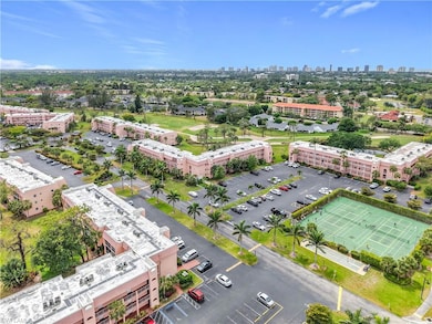 Aerial view of a view of skyline and apartment com