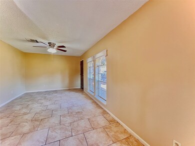 3021 Sycamore Ave unit 2, Bay City, TX 77414 - photo 6