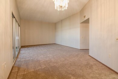 10860 W Thunderbird Blvd, Sun City, AZ 85351 - photo 5