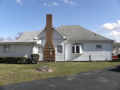 2027 N D St, Elwood, IN 46036 - photo 3