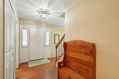 4-web-or-mls-Kelly Green Dr-2406-004