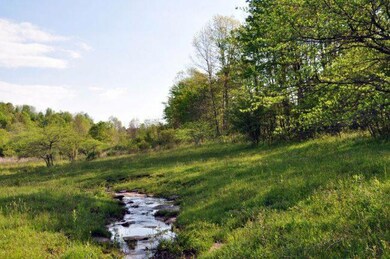 Bennett-Mountain-Retreat-005-650x432