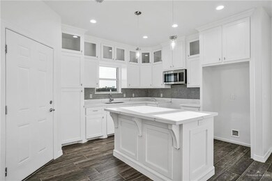 503 Oak Ridge St, Donna, TX 78537 - photo 6