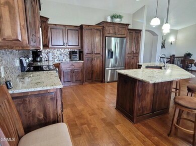 lots of cabinets