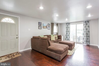 2721 Maxwell St, Philadelphia, PA 19136 - photo 4